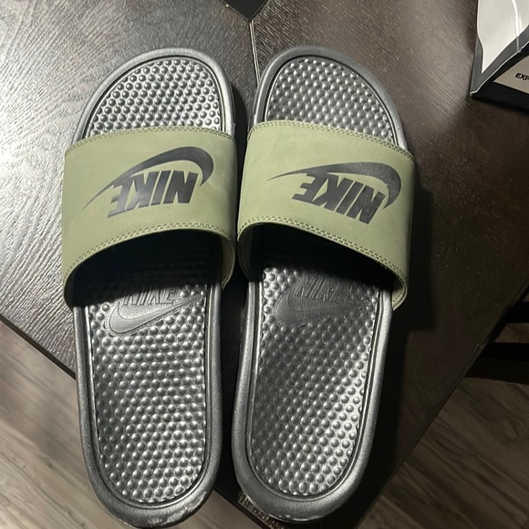 Nike Other - Nike mens slide size 13! Worn once